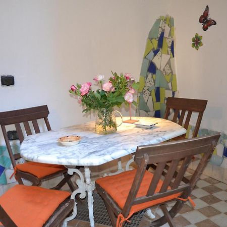 Residenza Suor Orsola Bed & Breakfast Napoli Bagian luar foto
