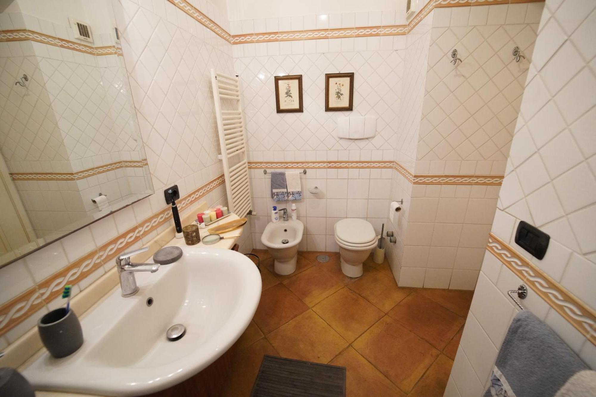 Residenza Suor Orsola Bed & Breakfast Napoli Bagian luar foto