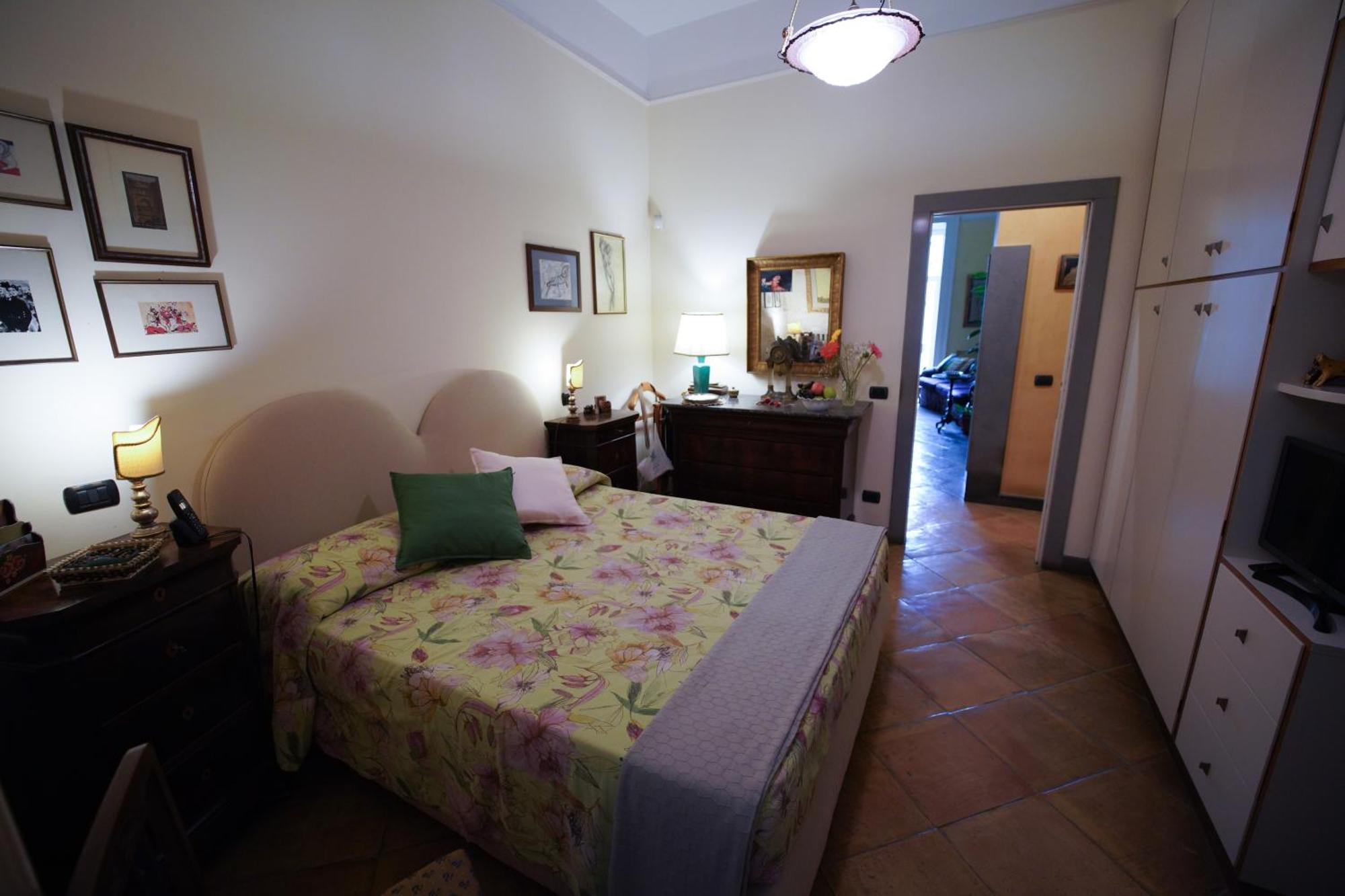 Residenza Suor Orsola Bed & Breakfast Napoli Bagian luar foto