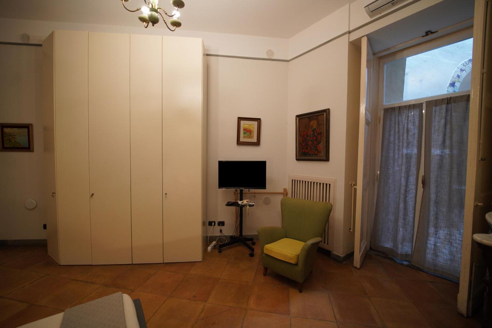 Residenza Suor Orsola Bed & Breakfast Napoli Bagian luar foto