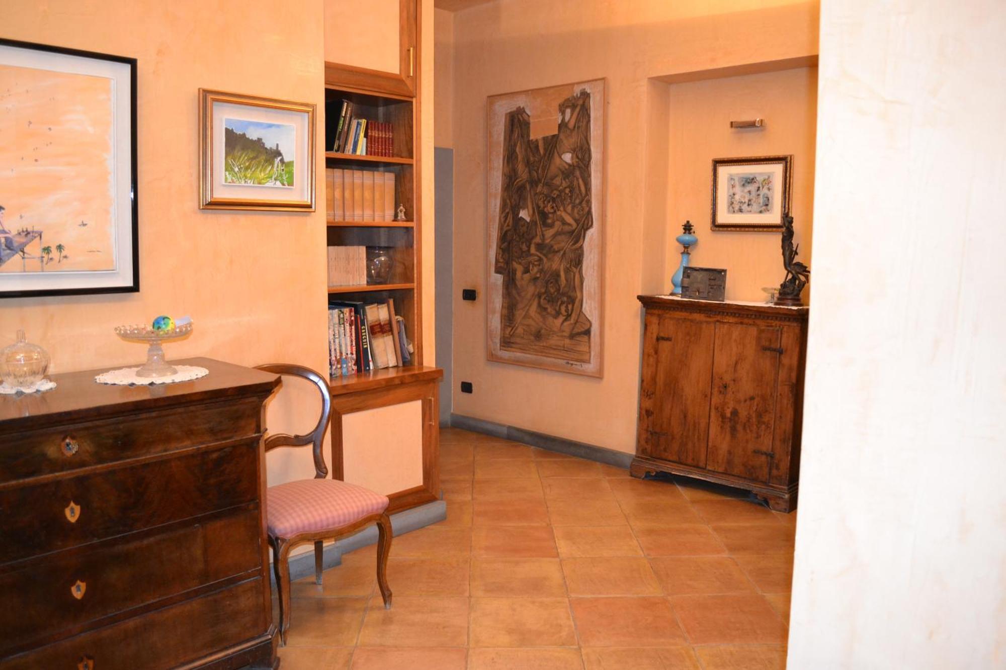 Residenza Suor Orsola Bed & Breakfast Napoli Bagian luar foto